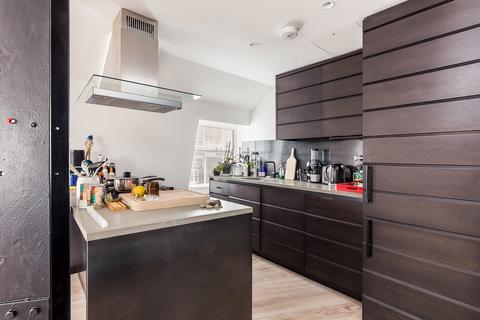 1 bedroom apartment to rent, Shelton Street, Seven Dials WC2