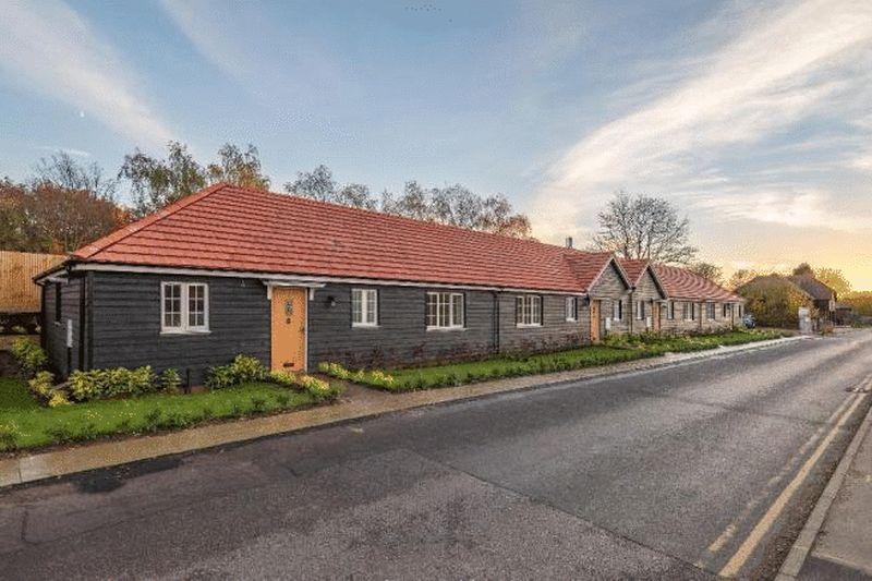Woodfield Road, Ashtead 2 bed bungalow £450,000