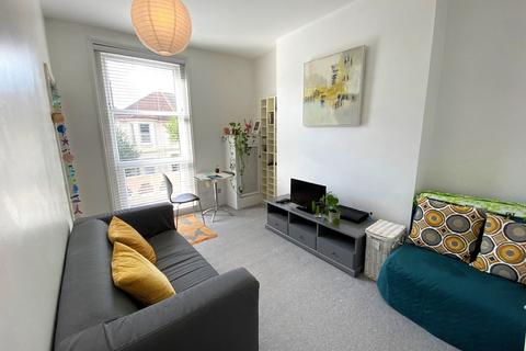 1 bedroom flat to rent - St Andrews Road