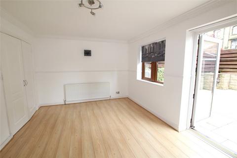 3 bedroom semi-detached house to rent, Pennine Gardens, Linthwaite, Huddersfield, West Yorkshire, HD7