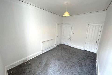 2 bedroom flat to rent, Tay Street, Polwarth, Edinburgh, EH11