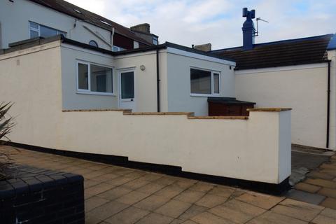 1 bedroom flat to rent, High Street, Redcar, TS10