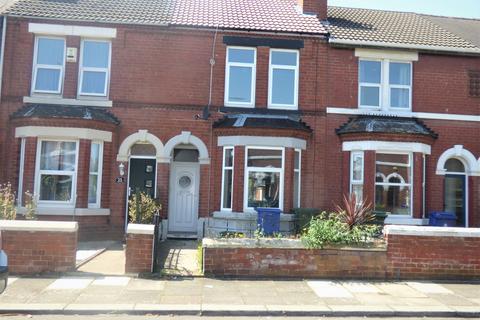 3 bedroom terraced house to rent - Ravensworth Road, Hyde Park, DN1