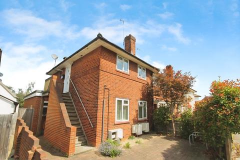 1 bedroom maisonette to rent, Glebe Side, Twickenham, TW1