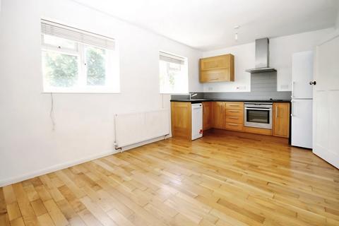 1 bedroom maisonette to rent, Glebe Side, Twickenham, TW1