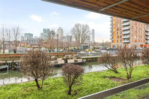 2 bedroom apartment to rent, Ursula Gould Way, E14