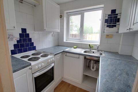 1 bedroom townhouse to rent, Longhurst Close, Leicester