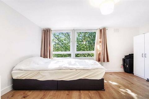 4 bedroom flat to rent, NW1