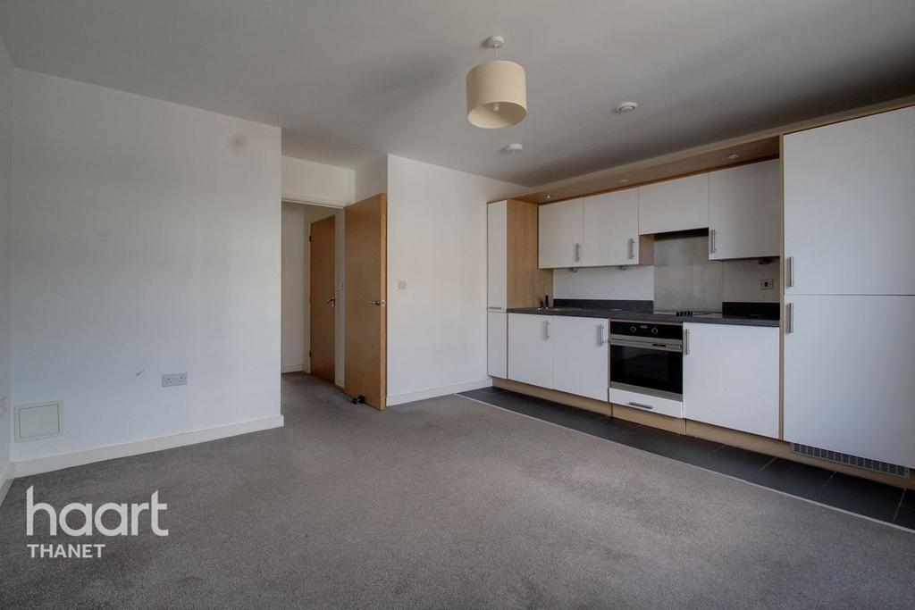 Meridian Close Ramsgate 2 Bed Flat 120 000