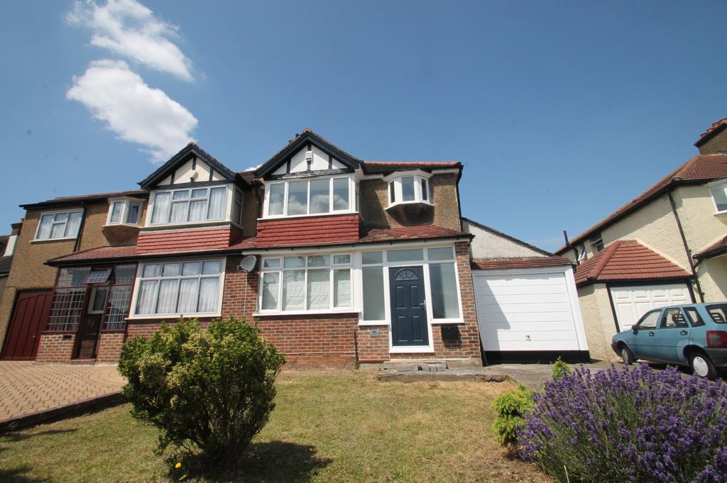 Mount Park Avenue, South Croydon, Surrey, CR2 3 bed semidetached house