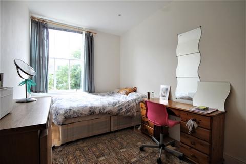 2 bedroom flat to rent, St Johns Grove, Archway, N19