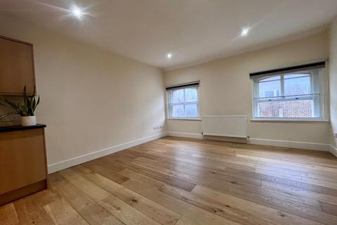 undefined, 21 High Street,  Maidenhead,  SL6
