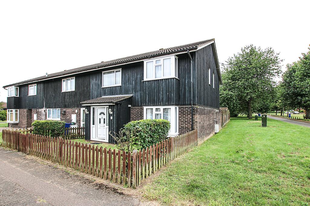 Nimbus Way, Newmarket CB8 4 bed terraced house for sale £280,000