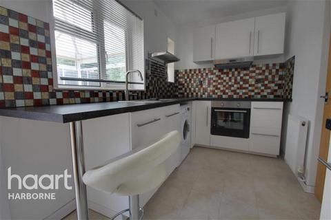 2 bedroom semi-detached house to rent, Pennant Grove, Selly Oak