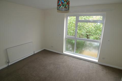 2 bedroom flat to rent, Granville Road, Sidcup DA14