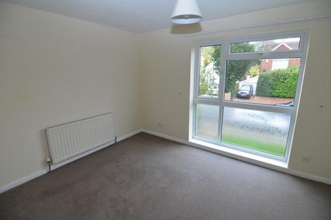 2 bedroom flat to rent, Granville Road, Sidcup DA14