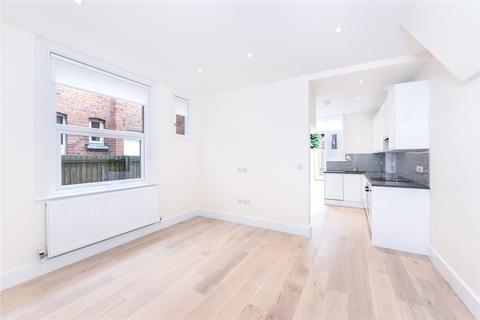 2 bed flat/apartment for rent in Newton Road, Cricklewood, London, NW2