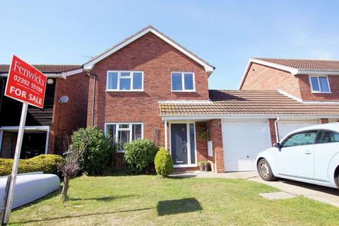 4 bedroom link detached house for sale, Fitzwilliam Avenue, Hill Head, PO14