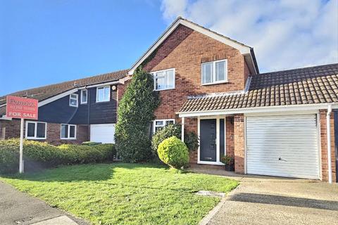 undefined, Fitzwilliam Avenue, Hill Head, PO14