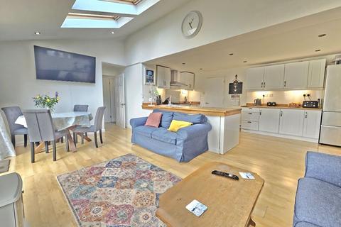 undefined, Fitzwilliam Avenue, Hill Head, PO14