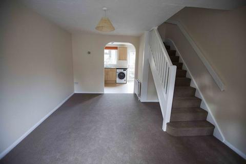 2 bedroom terraced house to rent, Long Copse Chase, Basingstoke RG24