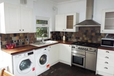 3 bedroom terraced house to rent, Brookfield Road, Hockley, Birmingham, B18 7JG