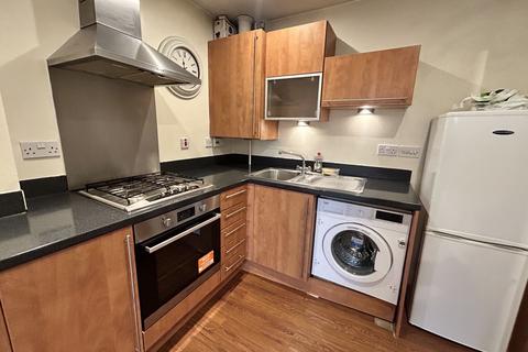 2 bedroom apartment to rent, Warmely , Bristol BS30