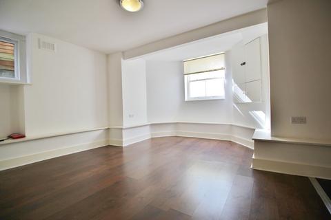 1 bedroom flat to rent, Kings Avenue, Muswell Hill N10