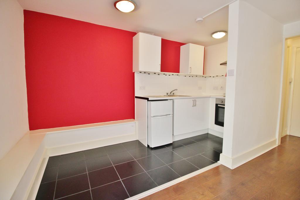 Open-plan Kitchen
