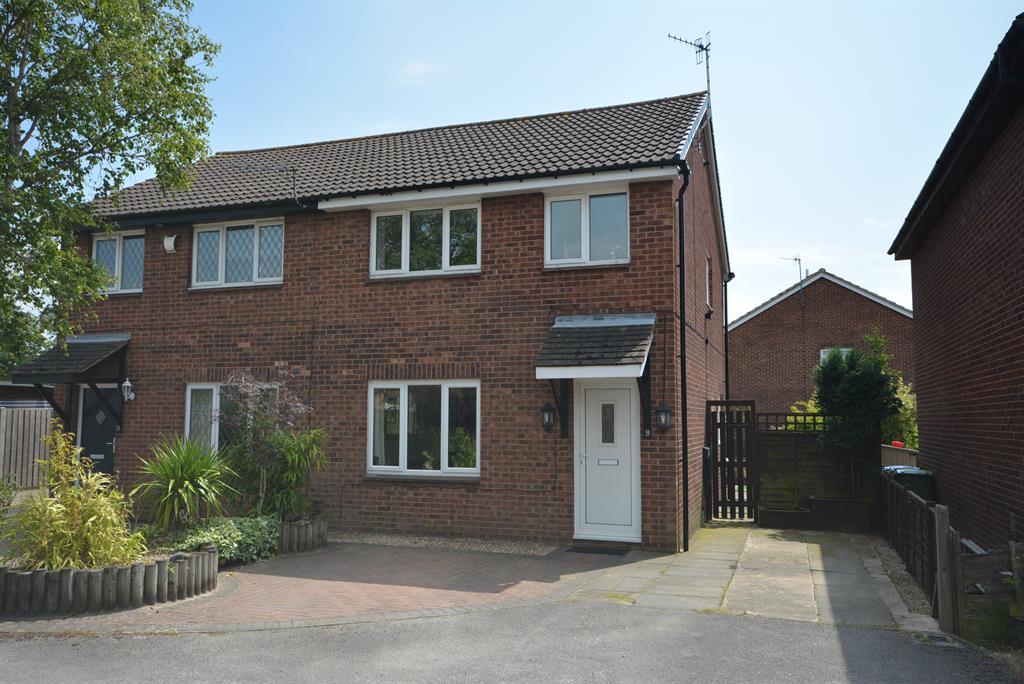 Repton Close, Linacre Woods, Chesterfield, S40 4XB 3 bed semidetached