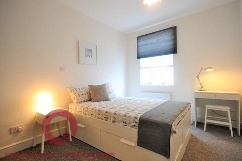 2 bedroom flat to rent, Prince Regent Mews, Euston, London NW1