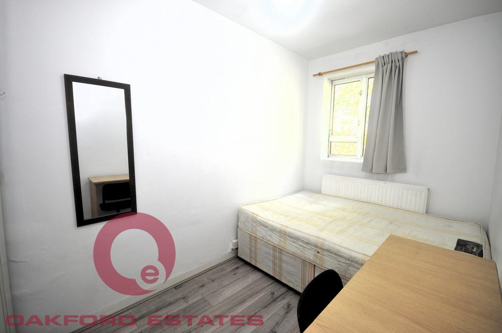 Apartment in Euston - View 4