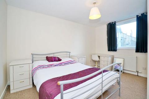 2 Bed Flats To Rent In Ashgrove Apartments Flats To Let