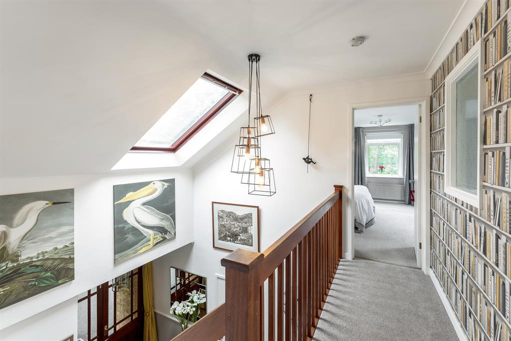 Julians Road, Stevenage Old Town, SG1 3EU 5 bed detached house £775,000