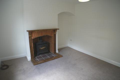 2 bedroom semi-detached house to rent, Sixpenny Handley