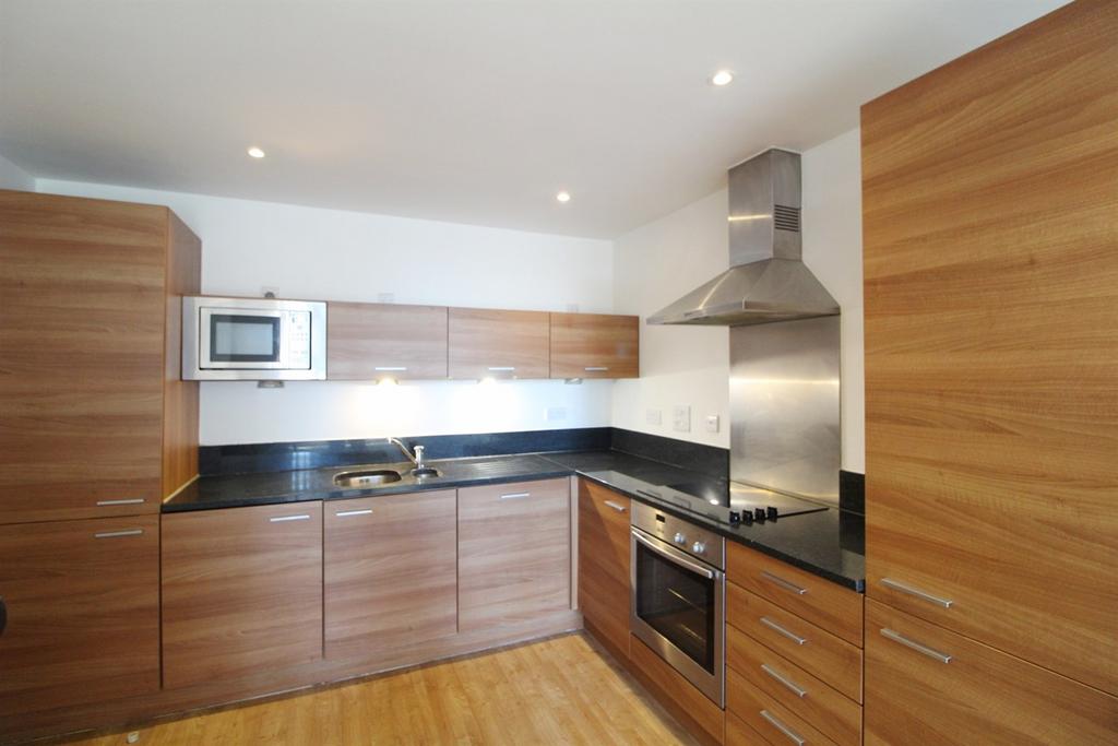 Apartment in Reading - View 3