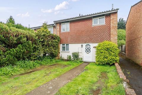 4 bedroom end of terrace house to rent, Guildford,  Surrey,  GU1