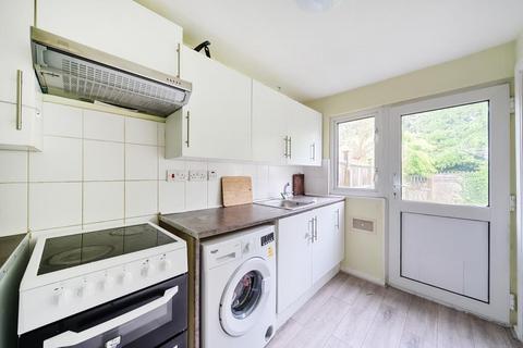 4 bedroom end of terrace house to rent, Guildford,  Surrey,  GU1