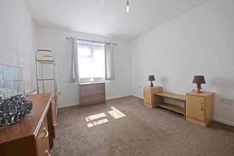 undefined, Egan Way, Hayes UB3