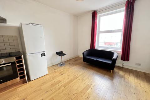 1 bedroom flat to rent, New Cross Road,  London , SE14