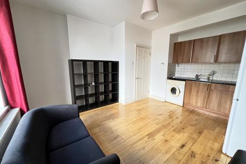 1 bedroom flat to rent, New Cross Road,  London , SE14