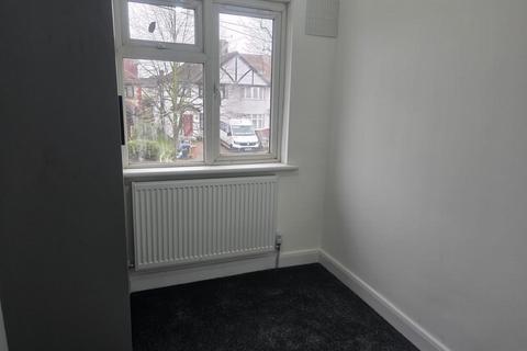 3 bedroom terraced house to rent, Park View, Wembley, HA9