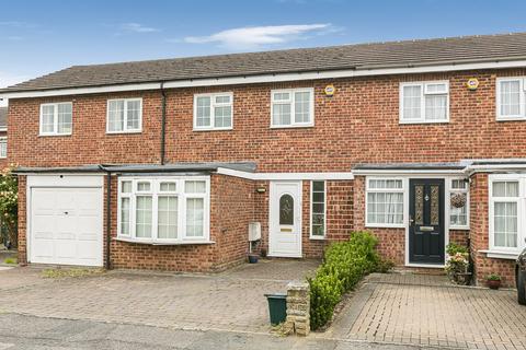 Mill Farm Avenue, Sunbury-on-Thames, Surrey, TW16