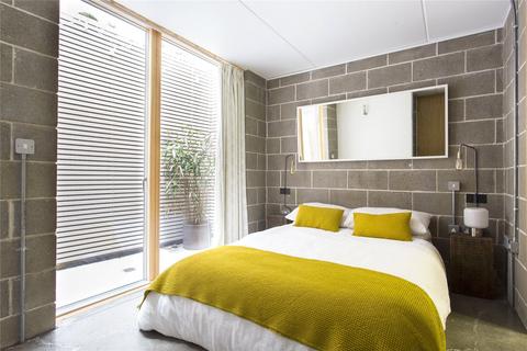 2 bedroom apartment to rent, Belsham Street, London, E9