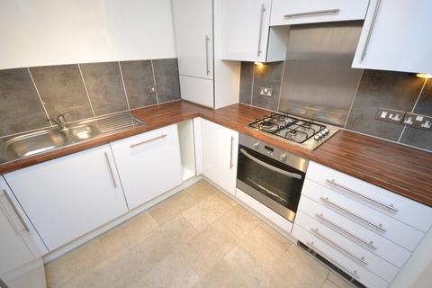 2 bedroom flat to rent, Handyside Place, Shandon, Edinburgh, EH11