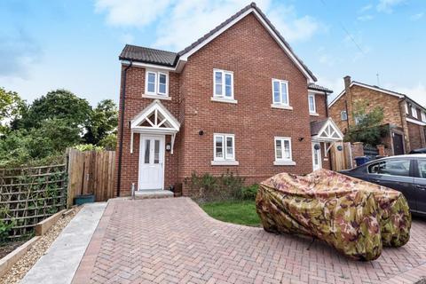 3 bedroom semi-detached house to rent - Downley,  High Wycombe,  HP13