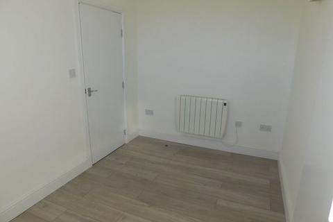 1 bedroom apartment to rent, Layton Avenue, Mansfield