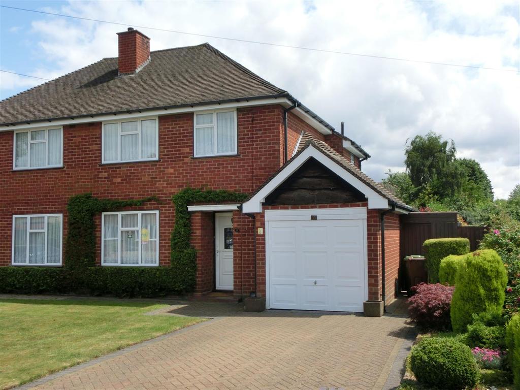 Fabian Crescent, Shirley, Solihull 3 bed semidetached house £329,950