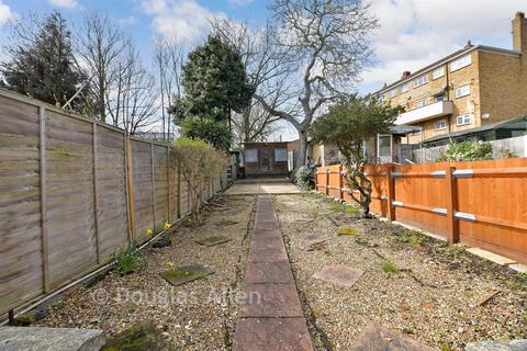 undefined, Shernhall Street, Walthamstow