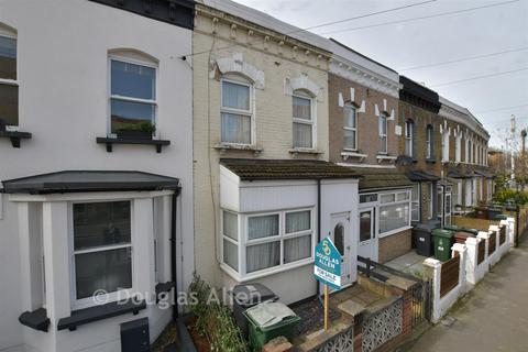 undefined, Shernhall Street, London E17